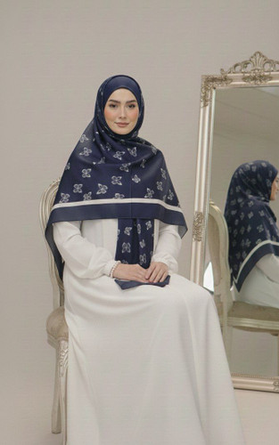 روسری نخی پروانه