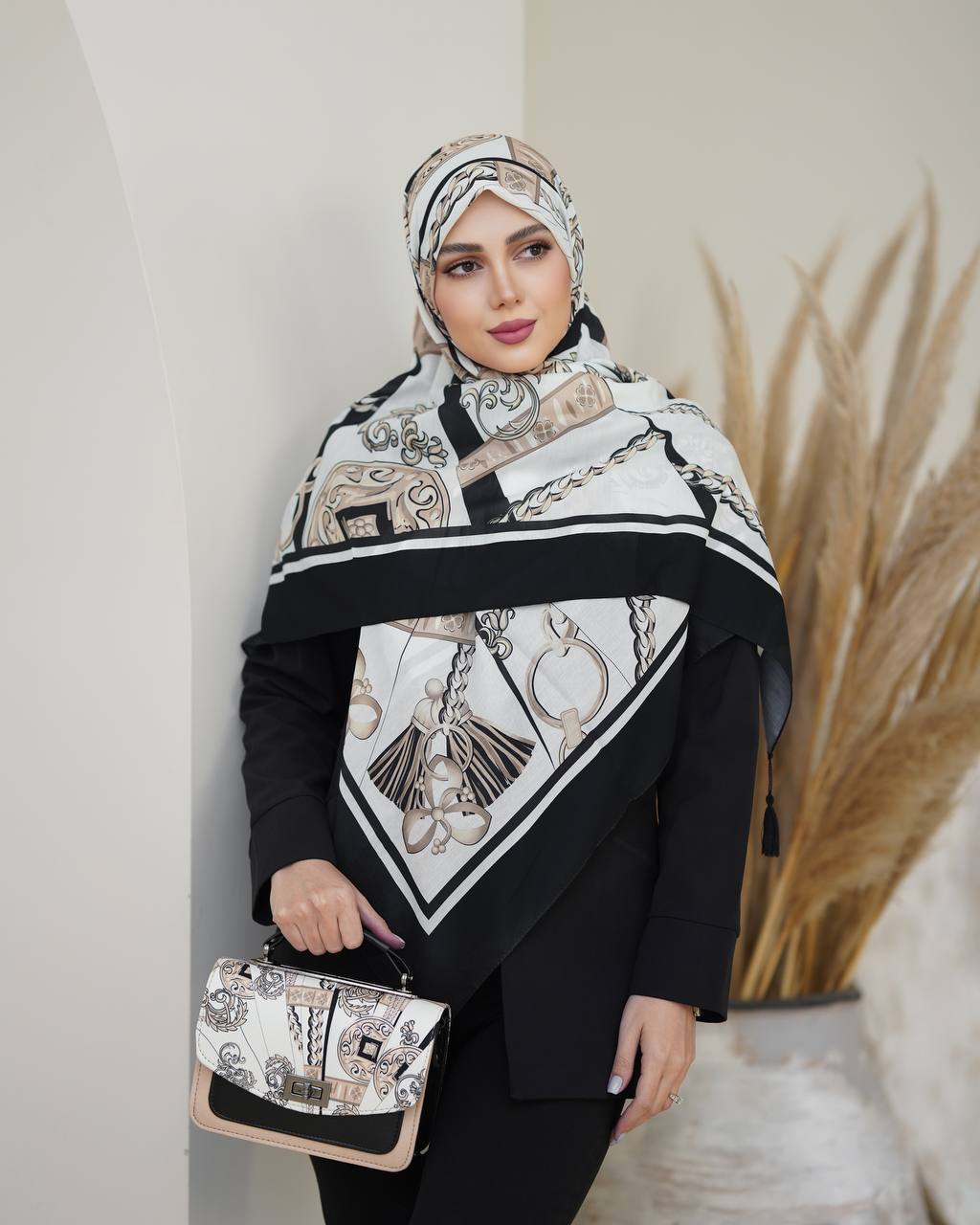 ست کیف و روسری کارتیر مشکی (B2)