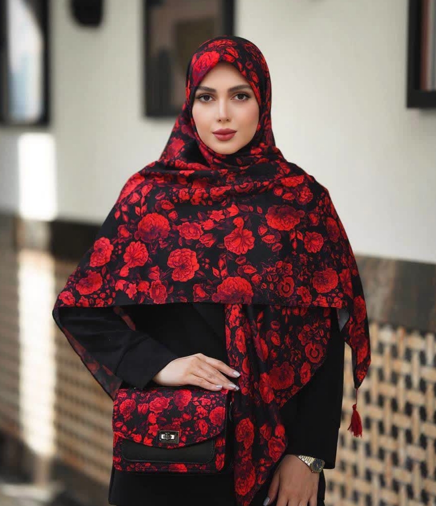 روسری و کیف ست طرح گل قرمز سنتی (B2)