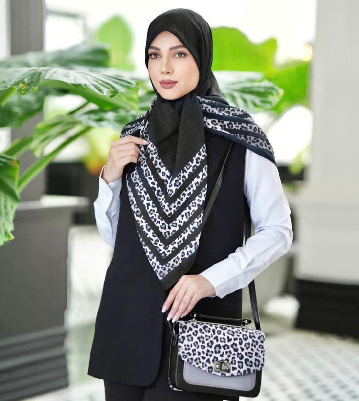 روسری و کیف ست طرح ببری آنا در دو رنگ (B2)