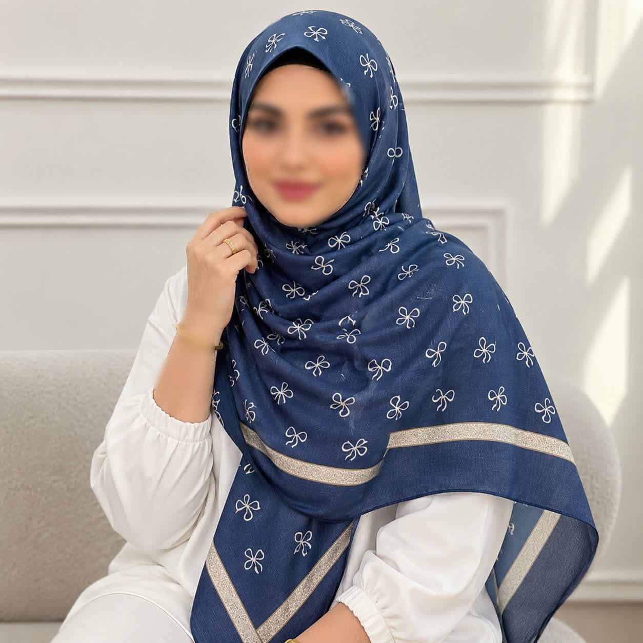 روسری نخی سیااسکارف لمه دار طرح پاپیون در ۴ رنگ قواره ۱۴۰