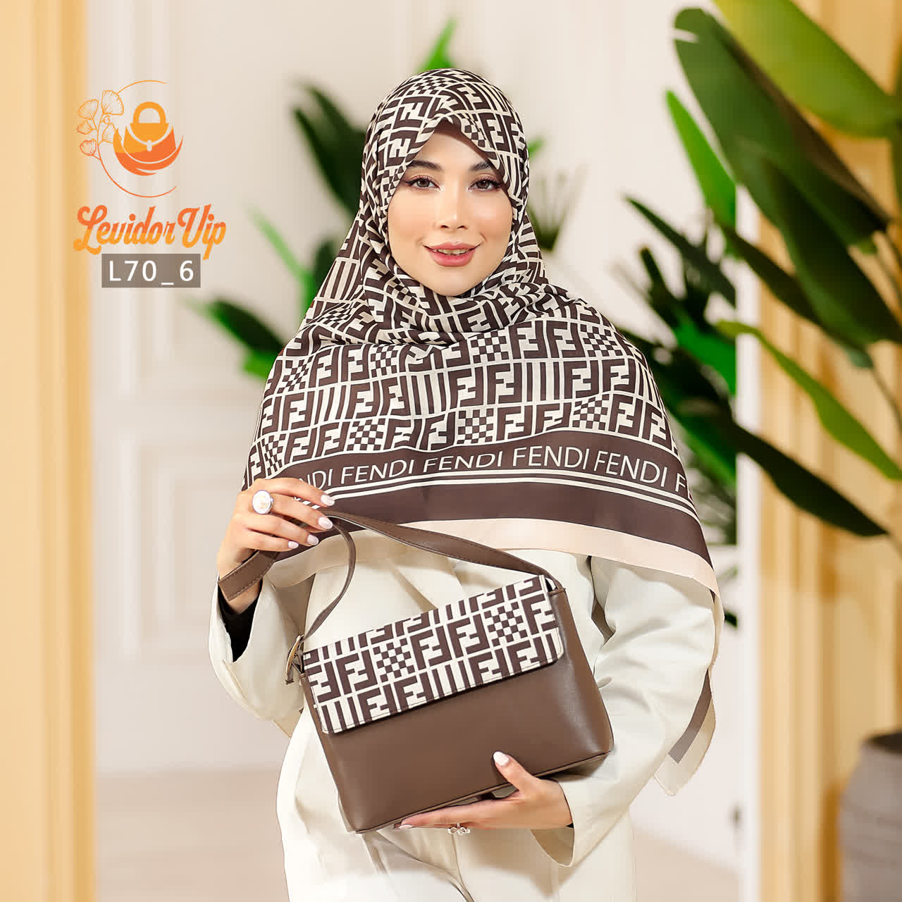 روسری و کیف ست طرح فندی قواره ۱۴۰ (L70)