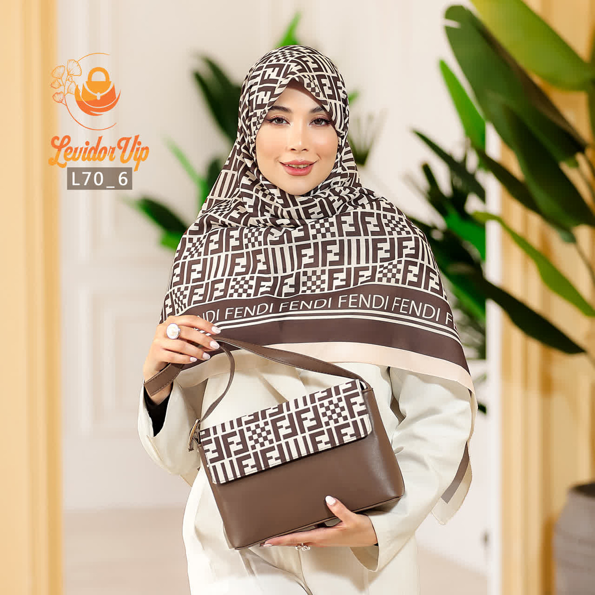 روسری و کیف ست طرح فندی قواره ۱۴۰ (L70)