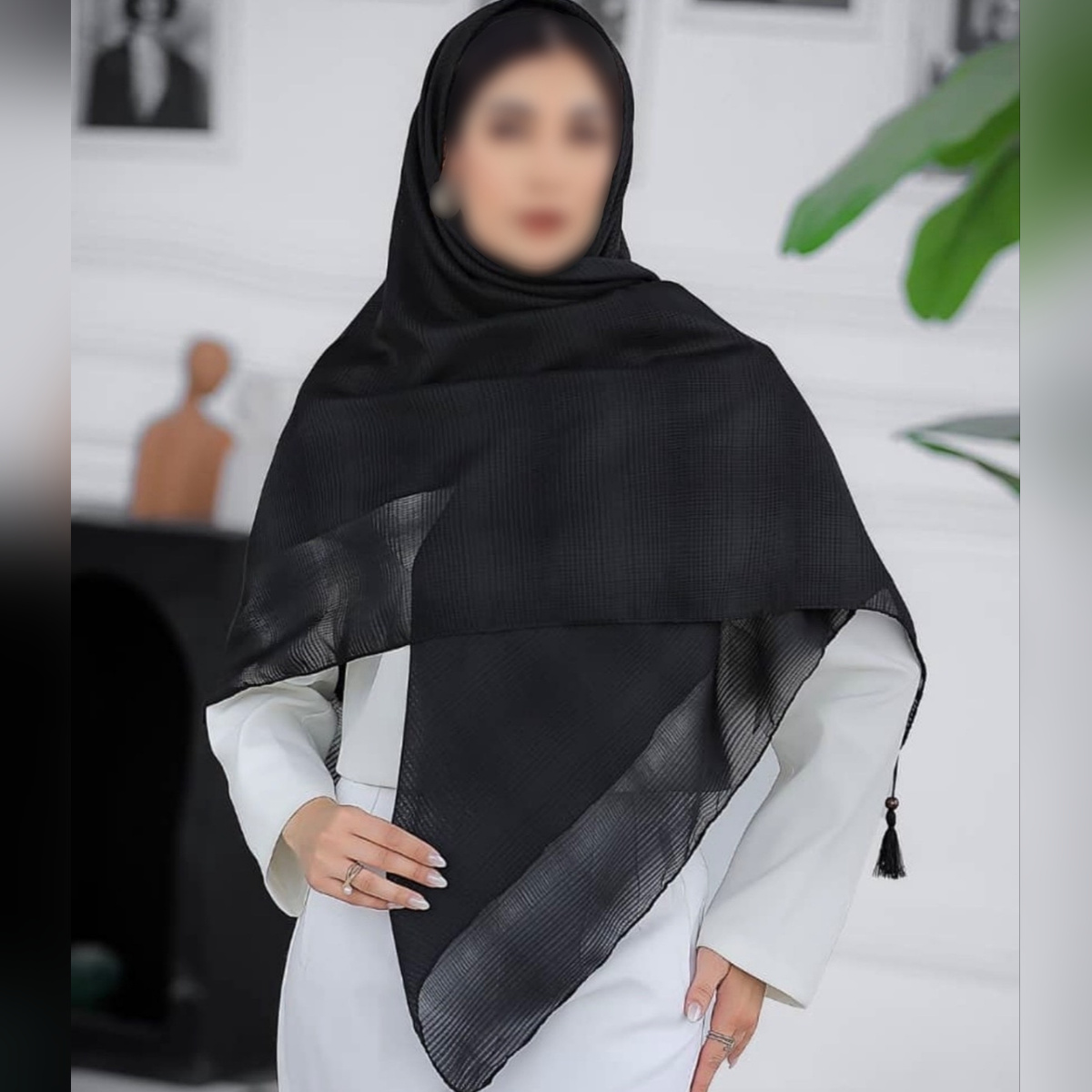 روسری مشکی اتوبانی (قواره ۱۴۰)