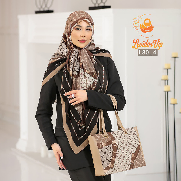 ست کیف و روسری نخ ابریشم قواره ۱۴۰ طرح زین موکا (L80)