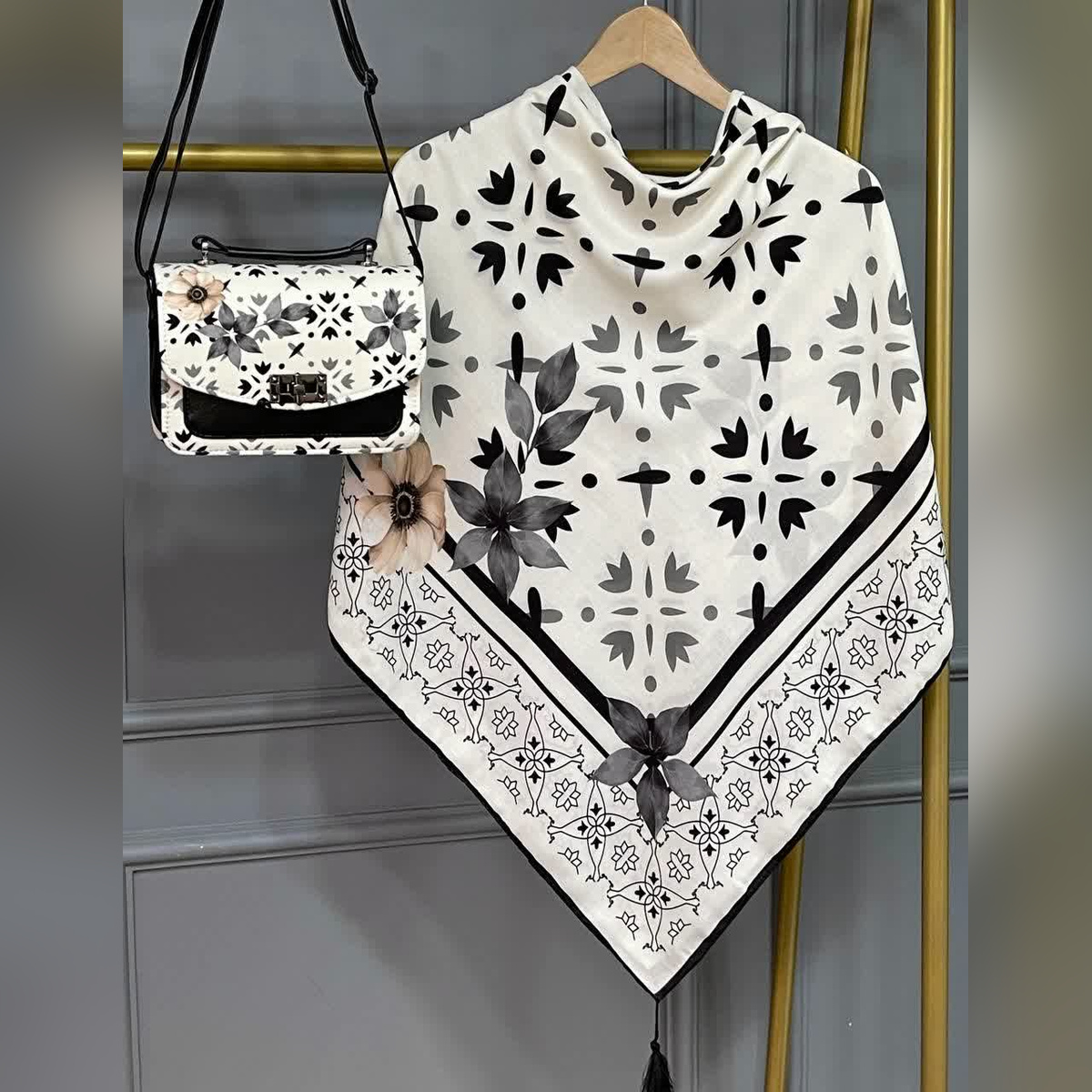 ست کیف و روسری شقایق مشکی (B2)