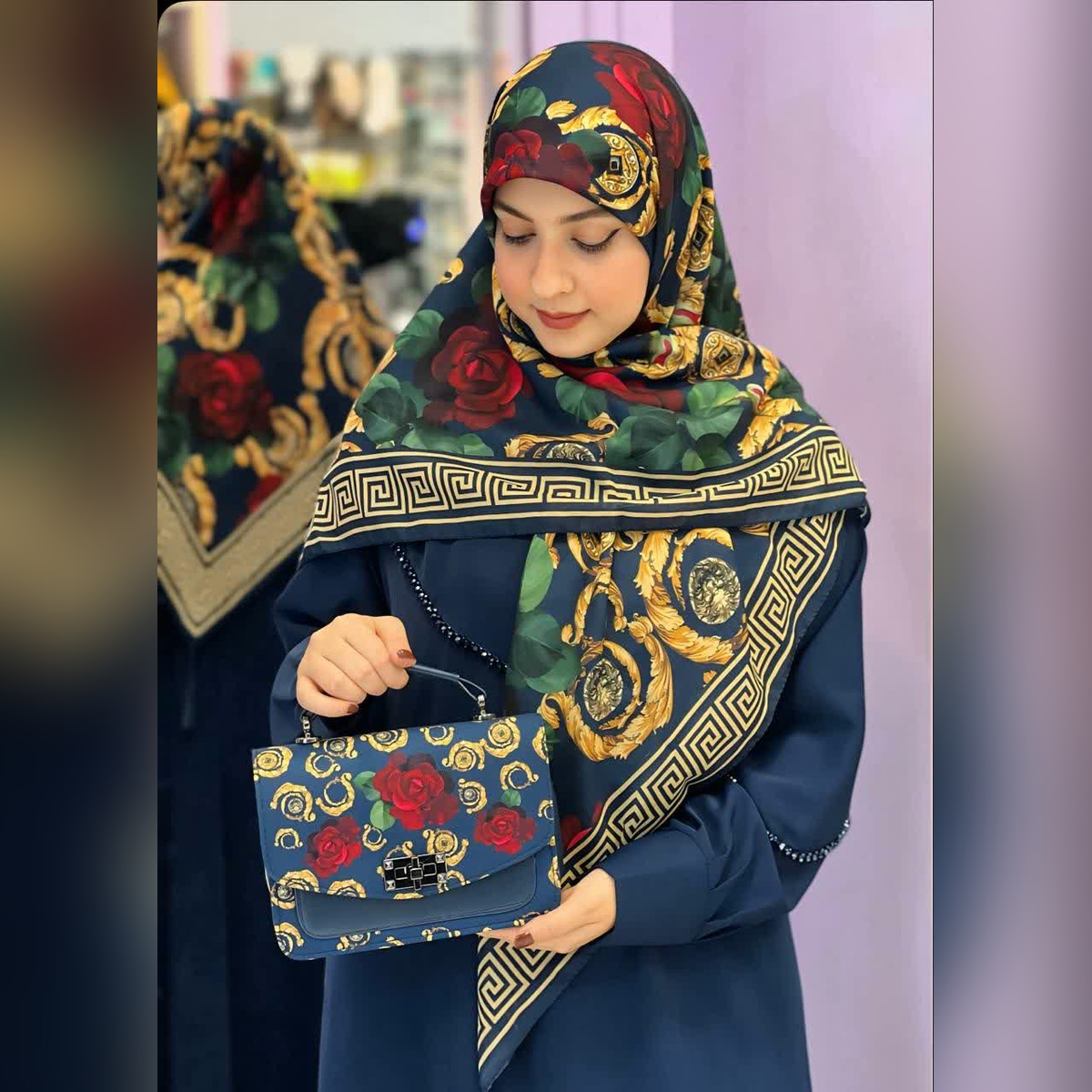 ست کیف و روسری رز ورساچه سورمه‌ای (B2)