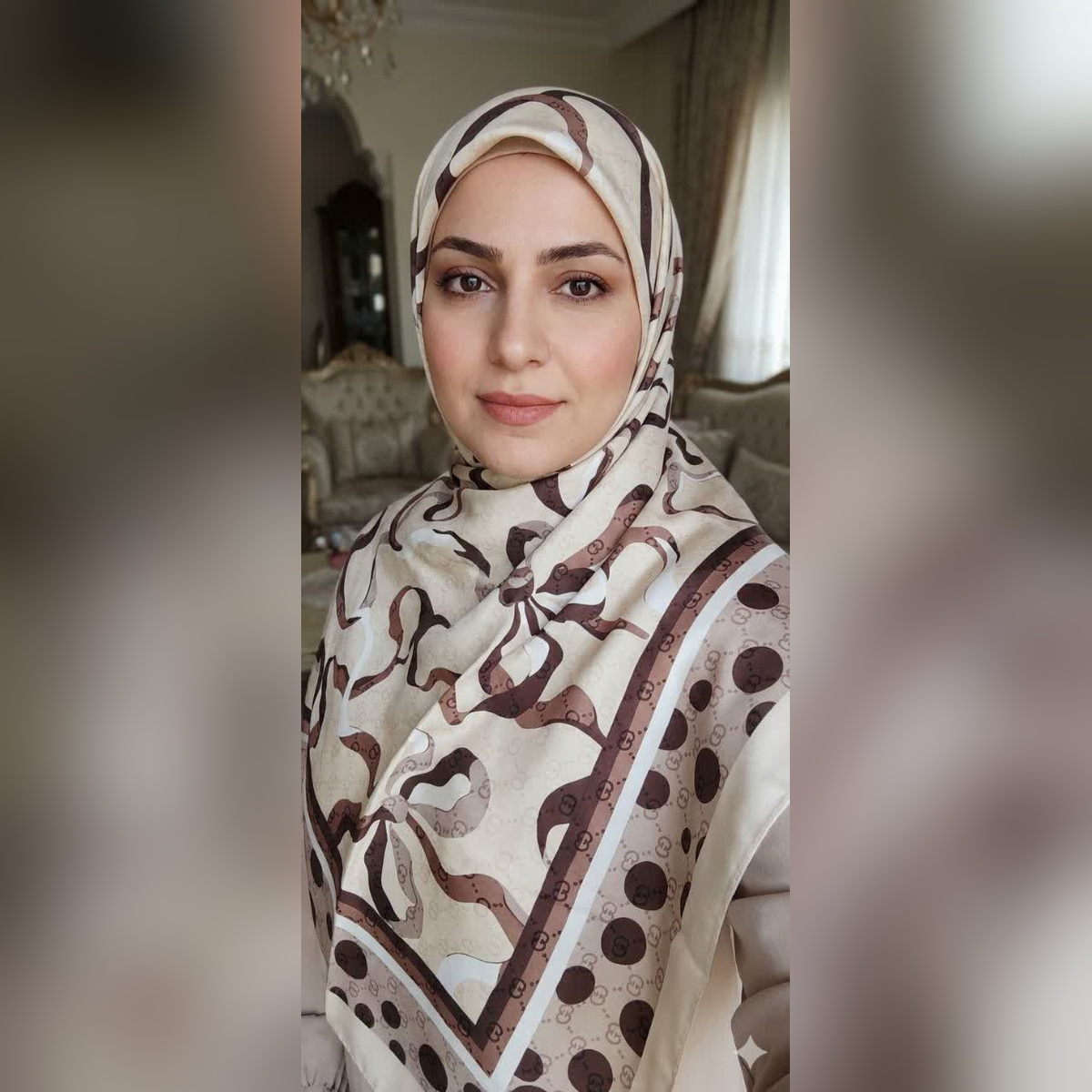 روسری مجلسی ابریشم کجراه توییل قواره 140