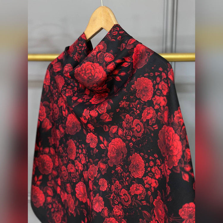 ست کیف و روسری گل قرمز سنتی (B3)