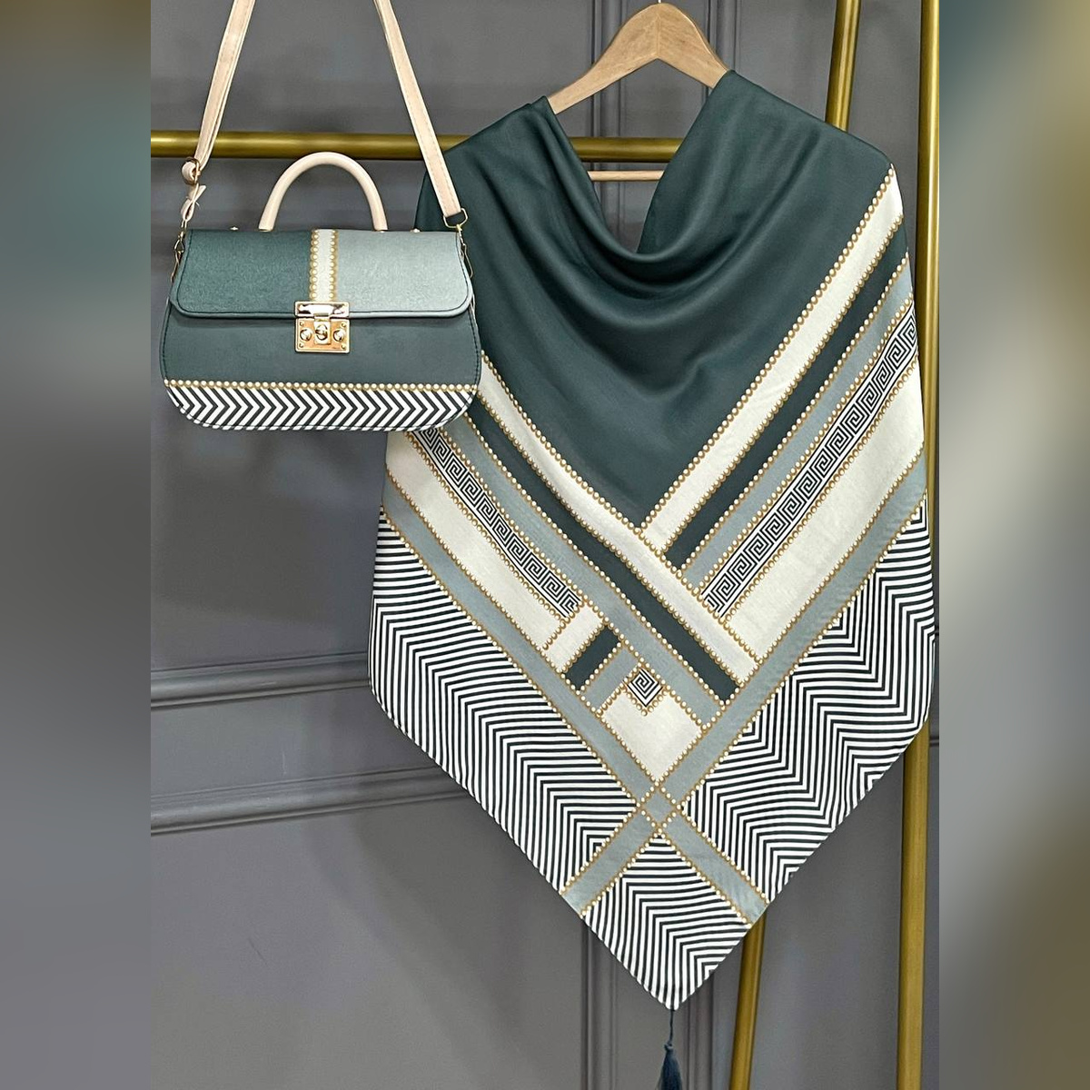 ست روسری و کیف ورساچه تیبا A3 در 10 رنگ