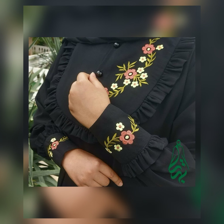 عبا ستاره آژند