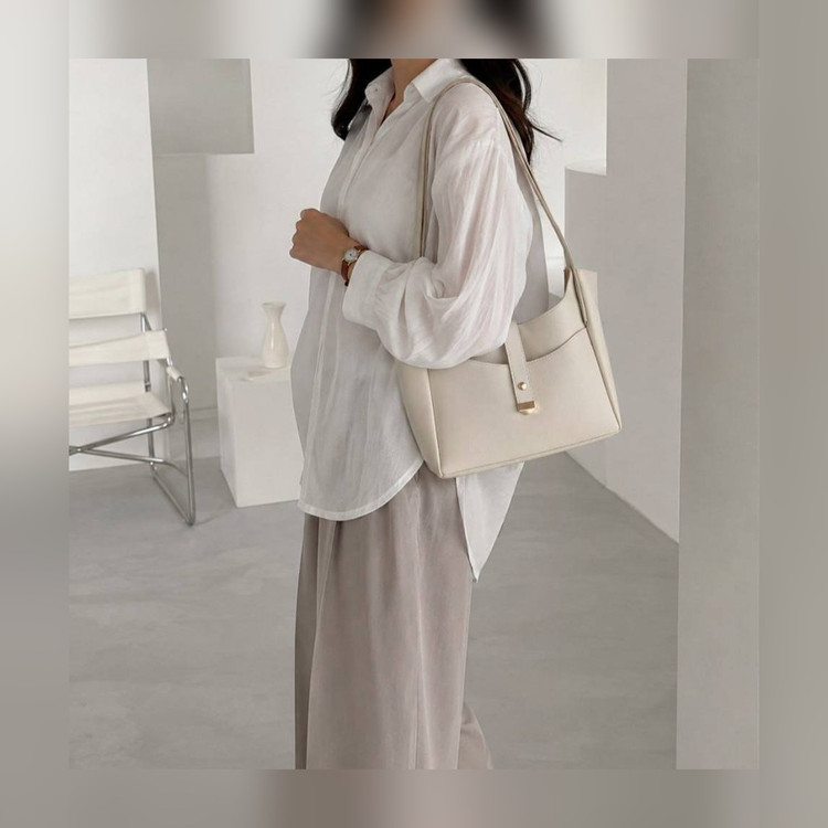 کیف دستی زنانه چرم مصنوعی کد ۵۷۵۵ - نمای 4
