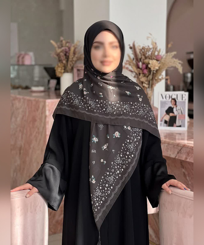 روسری سوپرنخ طرحدار قواره ۱۴۰