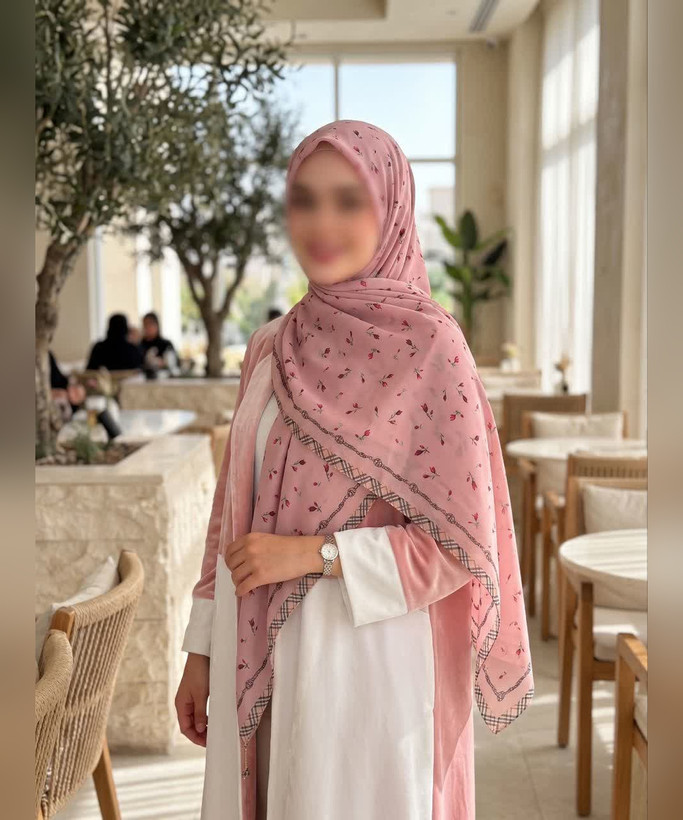 روسری کرپنخ گلریز حاشیهدار قواره ۱۴۰