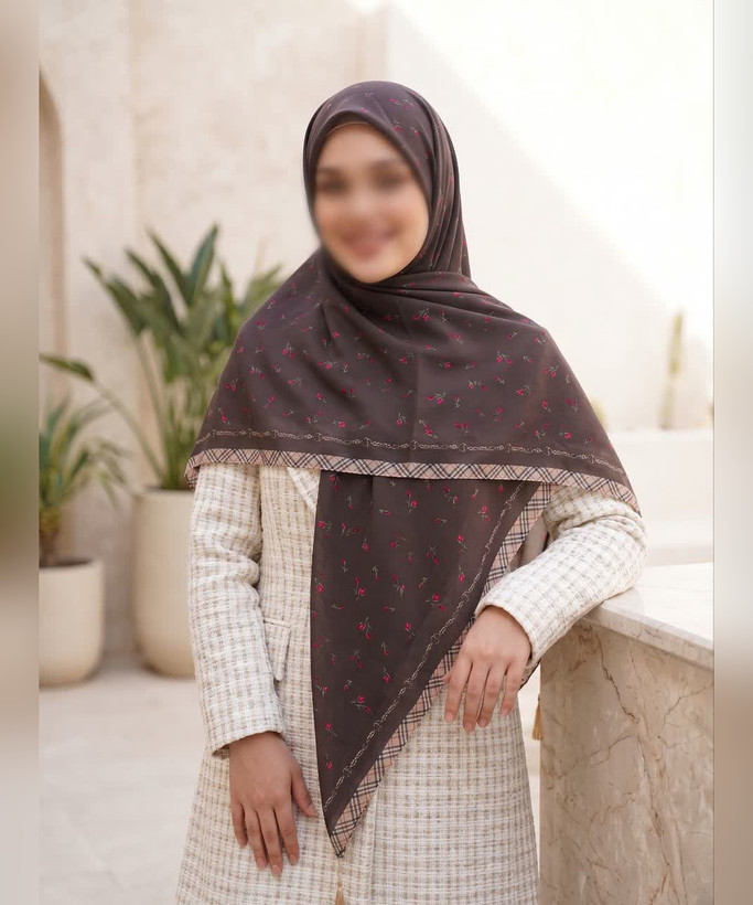 روسری کرپنخ گلریز حاشیهدار قواره ۱۴۰