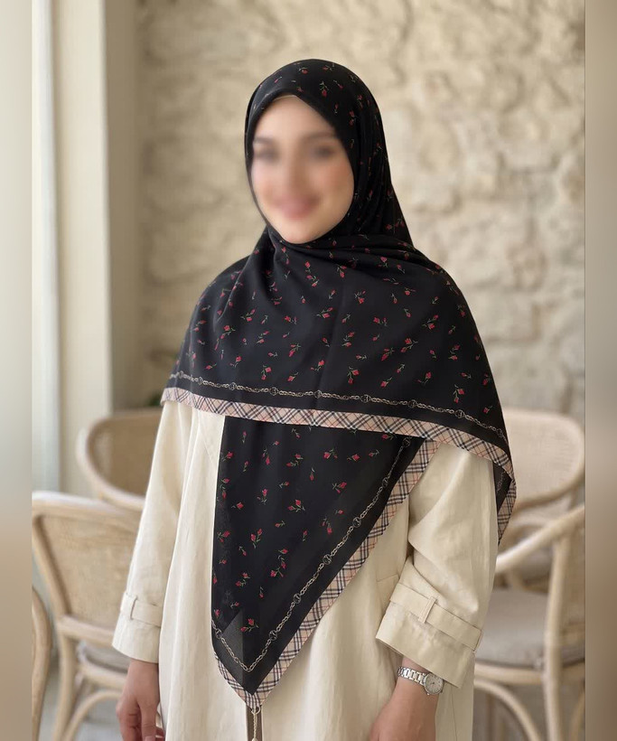 روسری کرپنخ گلریز حاشیهدار قواره ۱۴۰