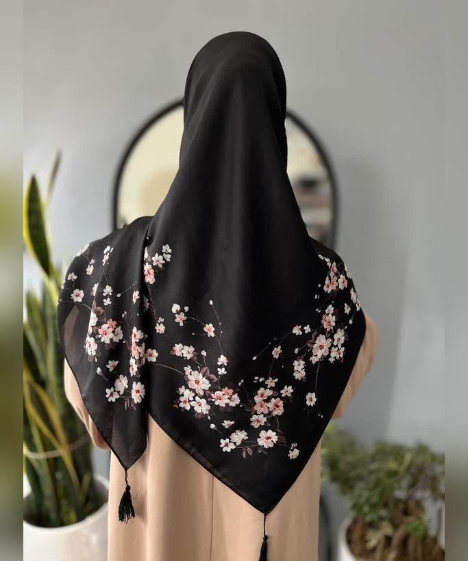 روسری کرپنخ شکوفهای قواره ۱۴۰