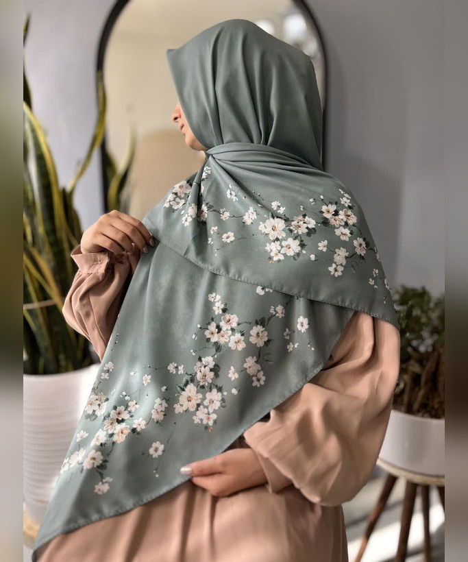 روسری کرپنخ شکوفهای قواره ۱۴۰