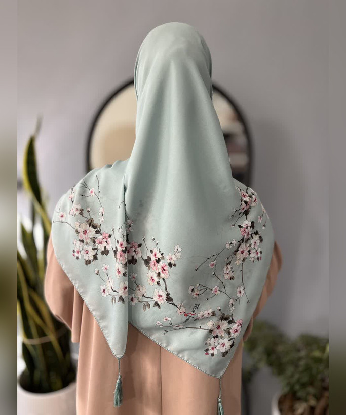 روسری کرپنخ شکوفهای قواره ۱۴۰