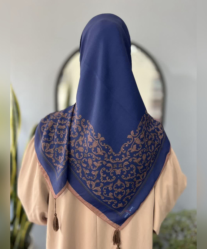 روسری سوپرنخ نقش اسلیمی قواره ۱۲۰