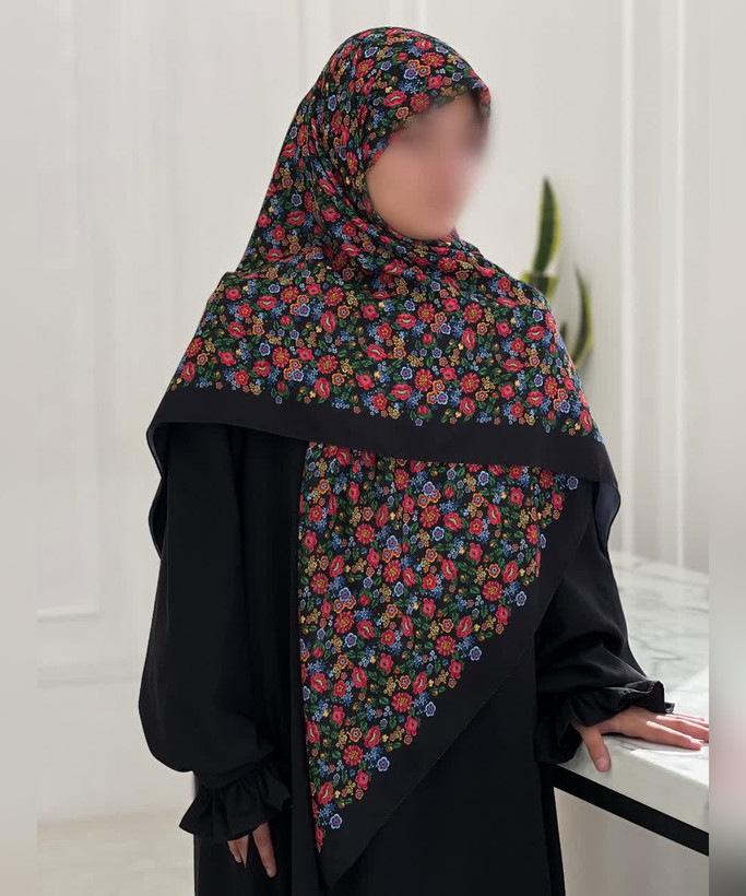 روسری کرپنخ گلدار قواره ۱۴۰