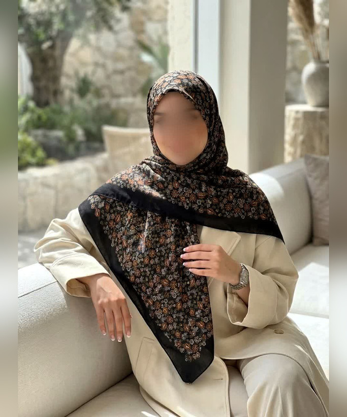 روسری کرپنخ گلدار قواره ۱۴۰