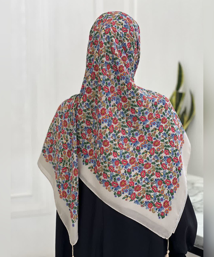 روسری کرپنخ گلدار قواره ۱۴۰