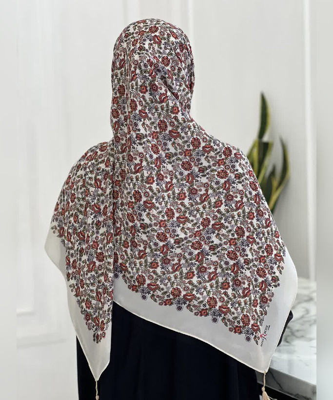 روسری کرپنخ گلدار قواره ۱۴۰