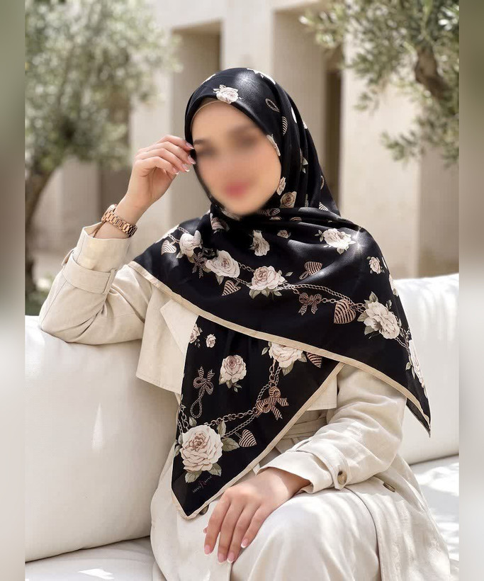 روسری حریر ابریشم گلدار قواره ۱۲۰
