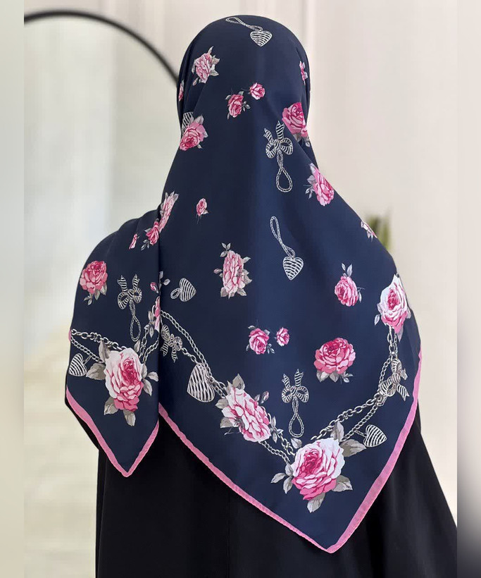 روسری حریر ابریشم گلدار قواره ۱۲۰