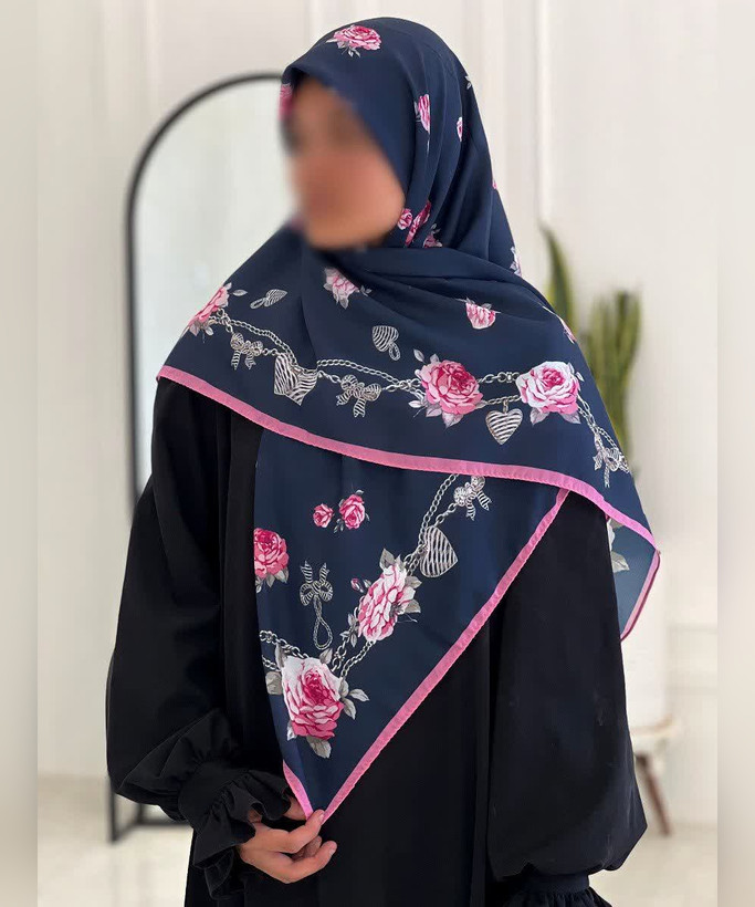 روسری حریر ابریشم گلدار قواره ۱۲۰