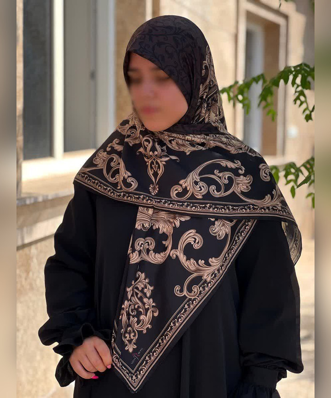 روسری حریر ابریشم طرح کلاسیک قواره ۱۲۰