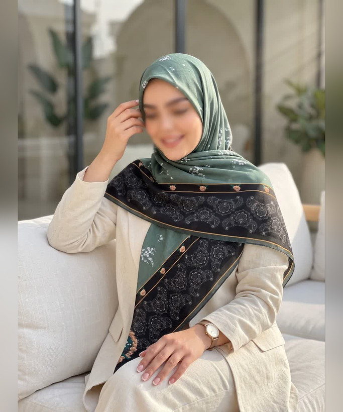 روسری نخی طرح ترنج قواره ۱۴۰
