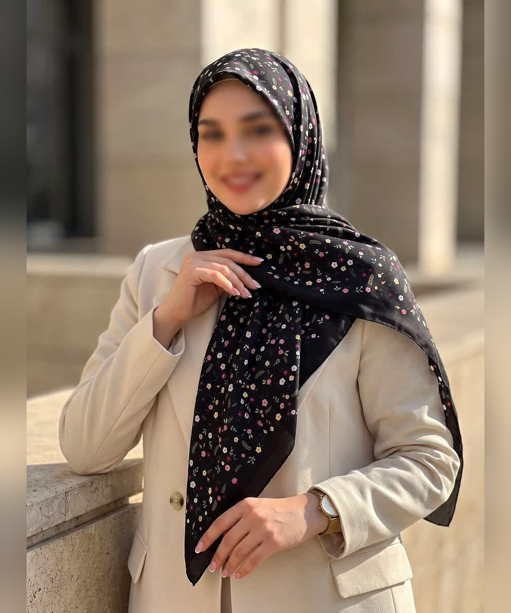روسری نخی گل‌ریز قواره ۱۴۰