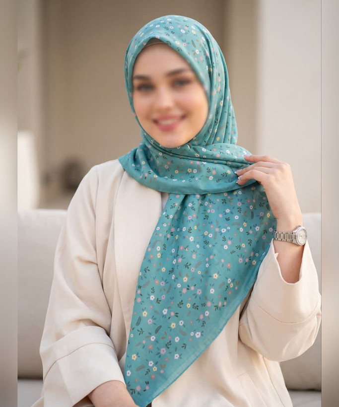 روسری نخی گلریز قواره ۱۴۰