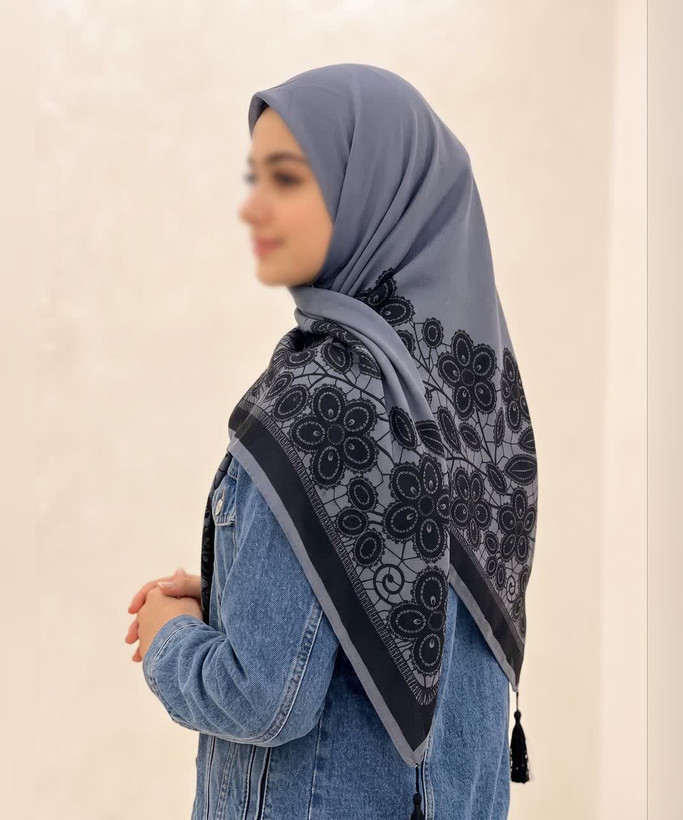 روسری سوپرنخ طرحدار قواره ۱۲۰ مدل 107924