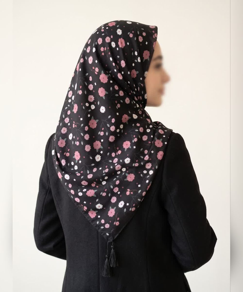 روسری سوپرنخ طرح‌دار قواره ۱۲۰ مدل 107930