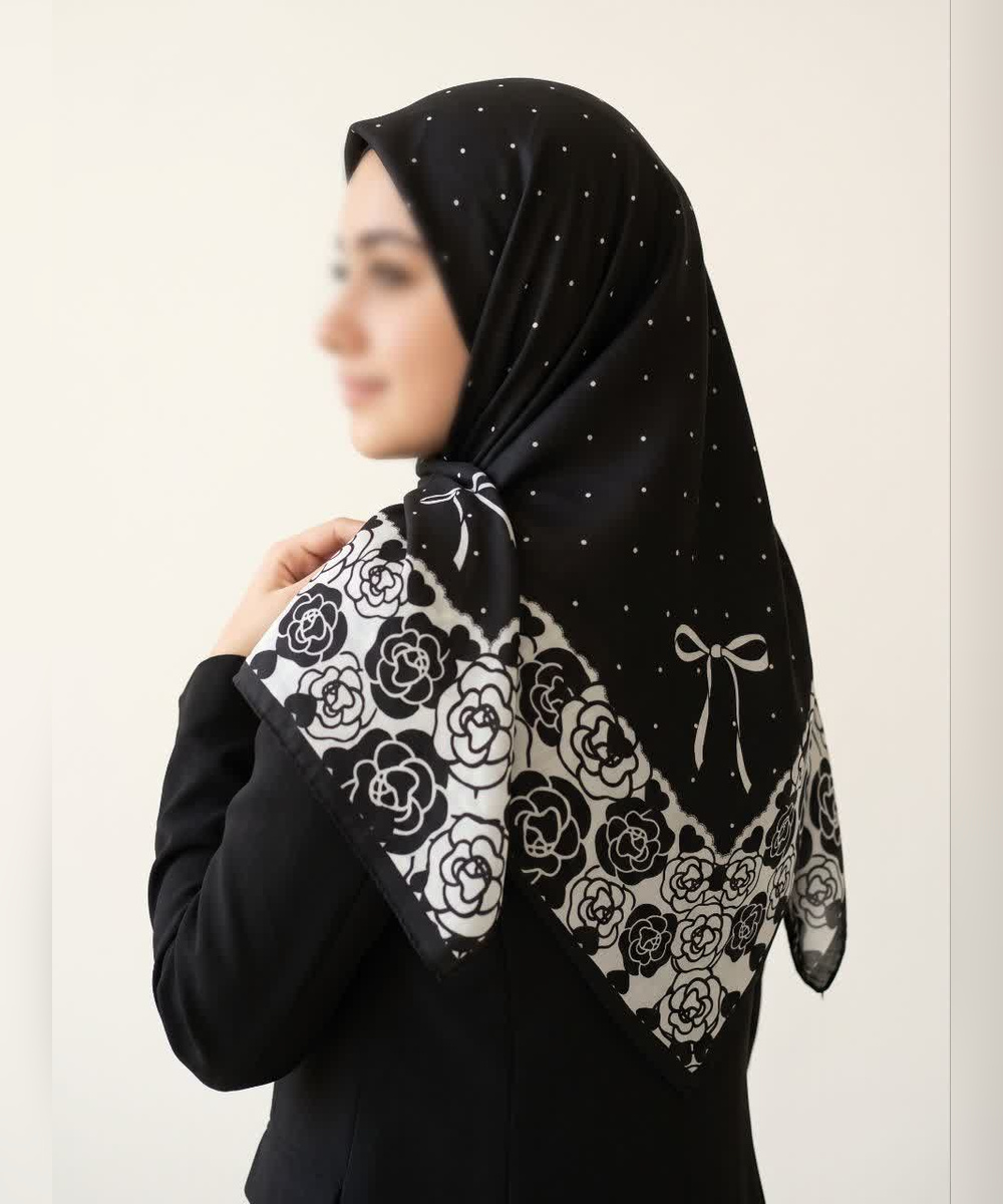 روسری سوپرنخ طرح پاپیون گل قواره ۱۲۰