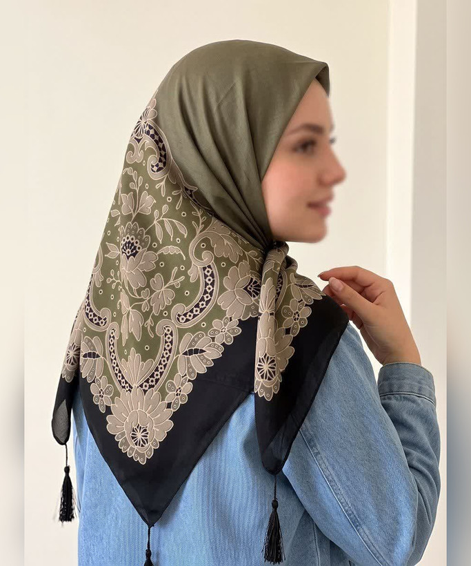 روسری سوپرنخ حاشیه اسلیمی قواره ۱۲۰
