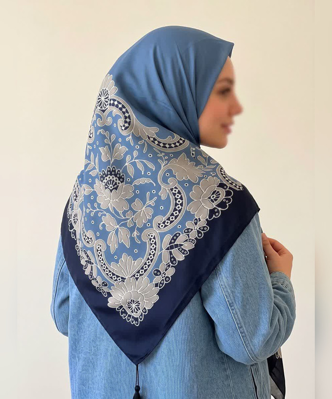 روسری سوپرنخ حاشیه اسلیمی قواره ۱۲۰