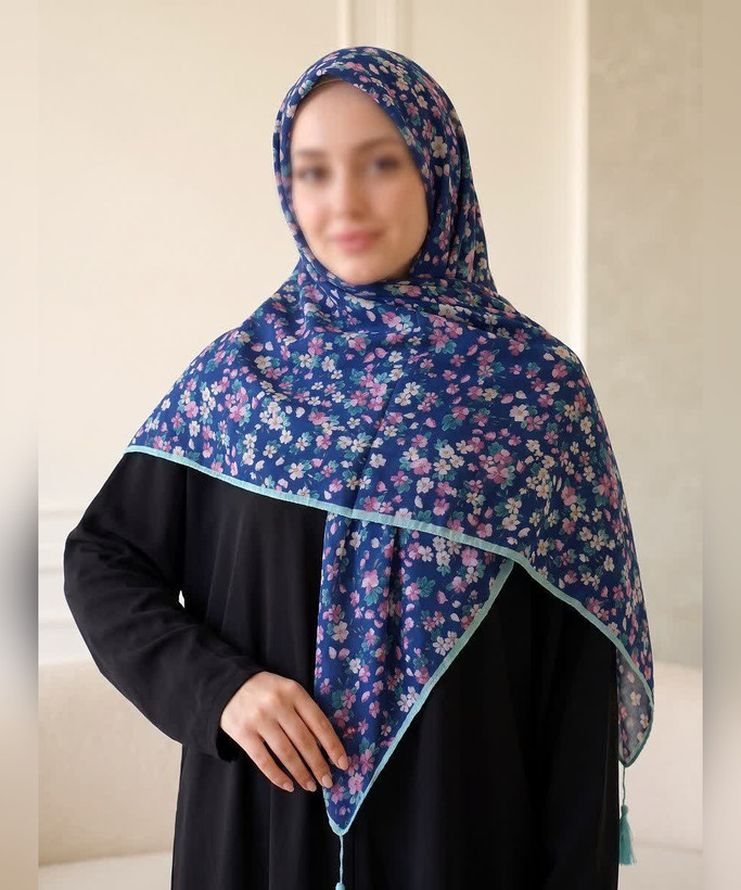 روسری سوپرنخ طرح گل پیوسته قواره ۱۲۰