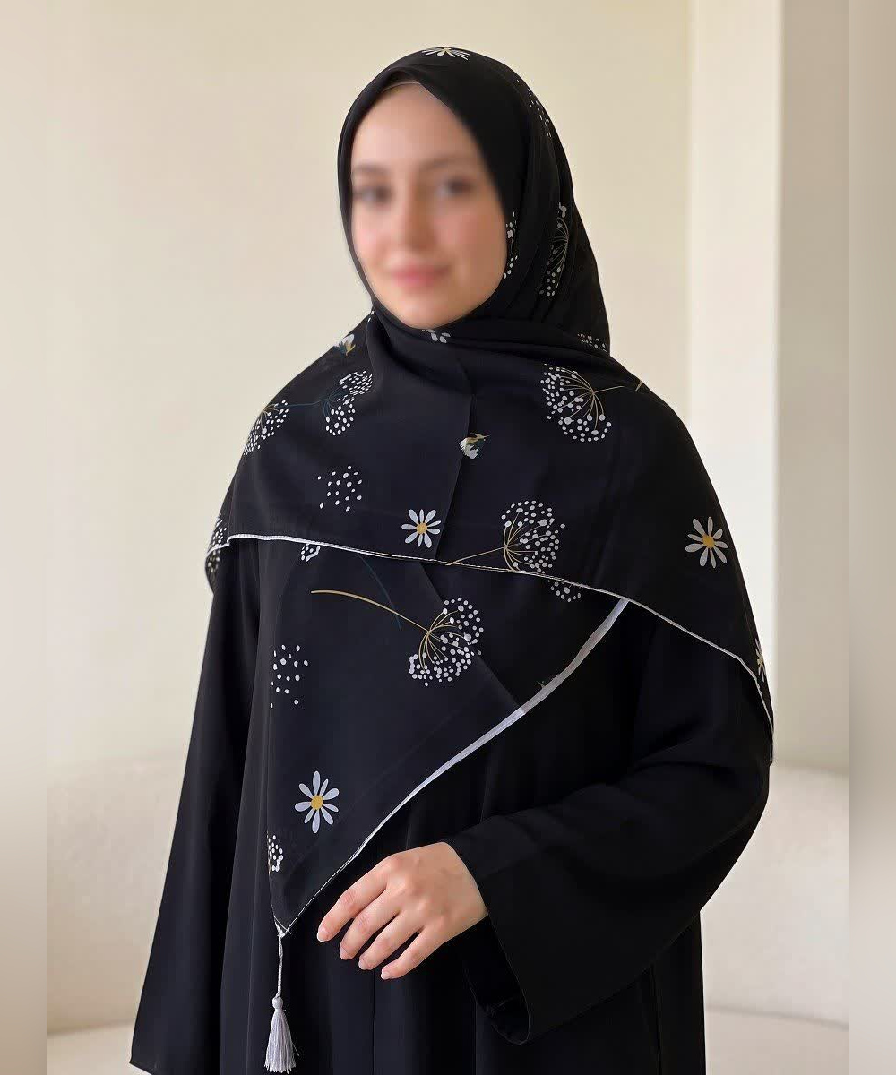 روسری سوپرنخ طرح‌ قاصدک قواره ۱۲۰