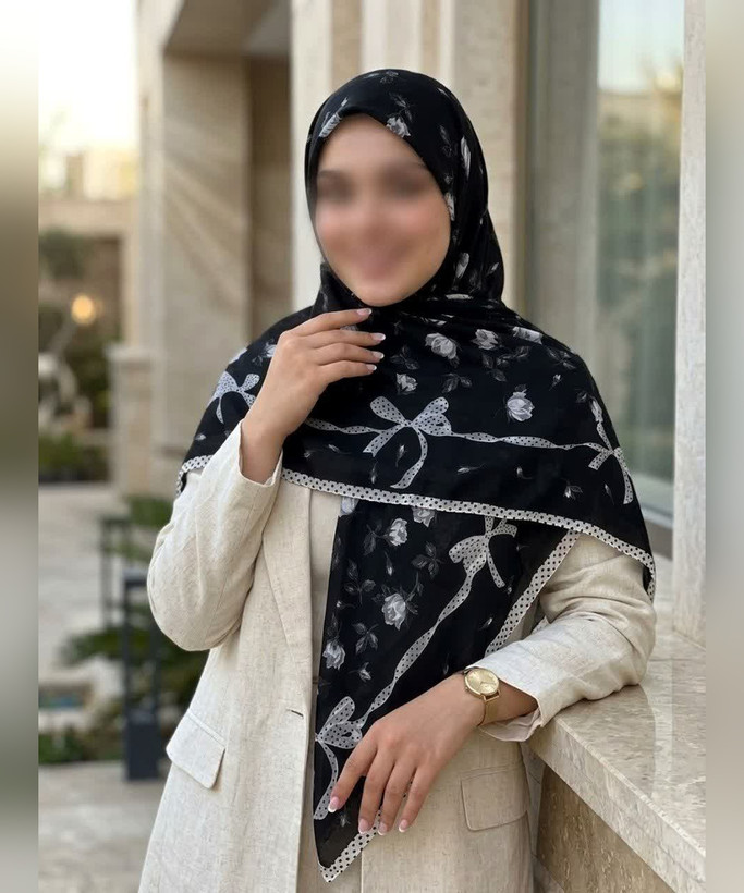 روسری کرپنخ طرح ربان پاپیون قواره ۱۴۰