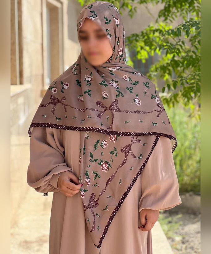 روسری کرپنخ طرح ربان پاپیون قواره ۱۴۰