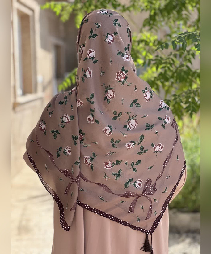روسری کرپنخ طرح ربان پاپیون قواره ۱۴۰