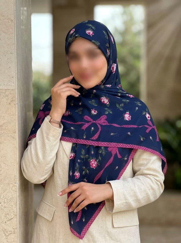 روسری کرپنخ طرح ربان پاپیون قواره ۱۴۰