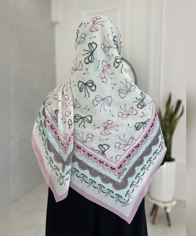روسری سوپرنخ طرح دالبر قواره ۱۴۰