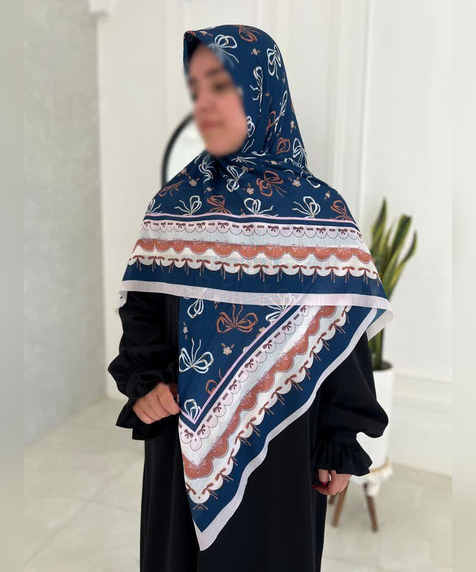 روسری سوپرنخ طرح دالبر قواره ۱۴۰