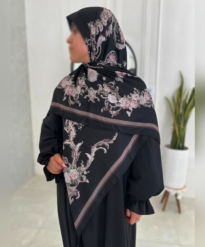 روسری کرپنخ طرح سلطنتی قواره ۱۴۰