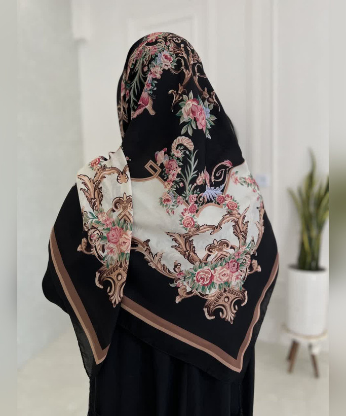 روسری کرپنخ طرح سلطنتی قواره ۱۴۰